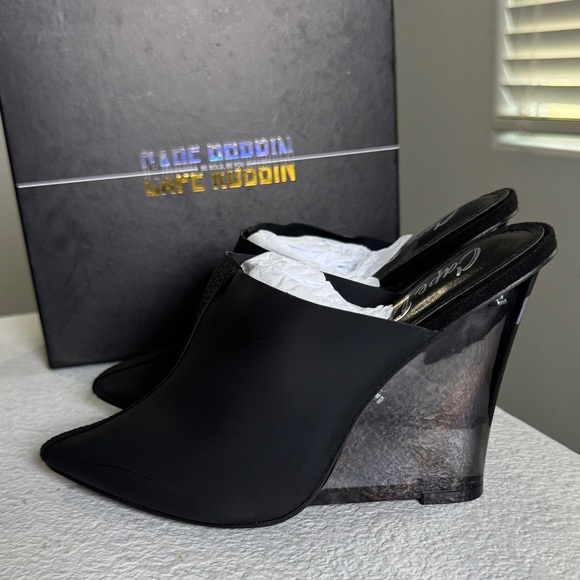 New Cape Robbin Black and Clear Wedge Mules NWT Size 9 and Size 10 - Picture 3 of 6